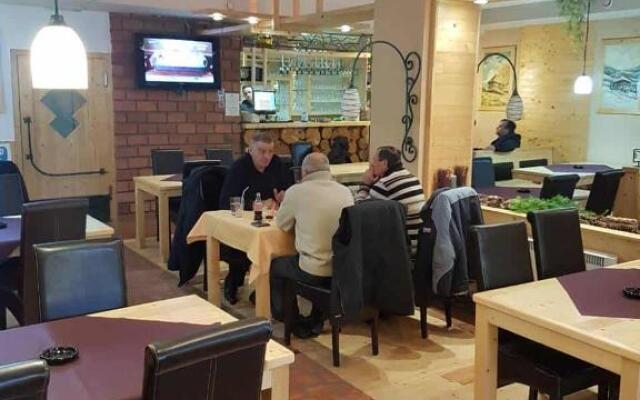 Apartman-Vila Nikola, zovi 064jedansedamdvatridevetnulatri