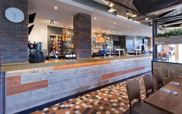 Premier Inn Gloucester (Quayside)