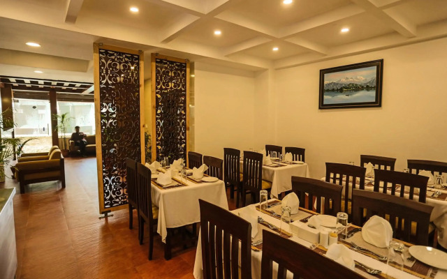 Hotel Jay Suites