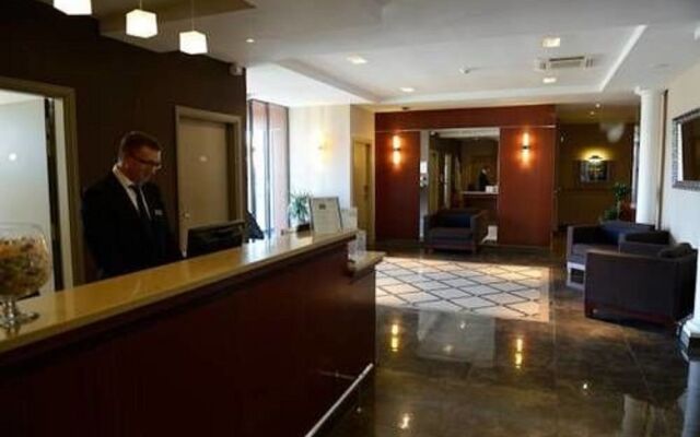 Plessis Parc Hotel