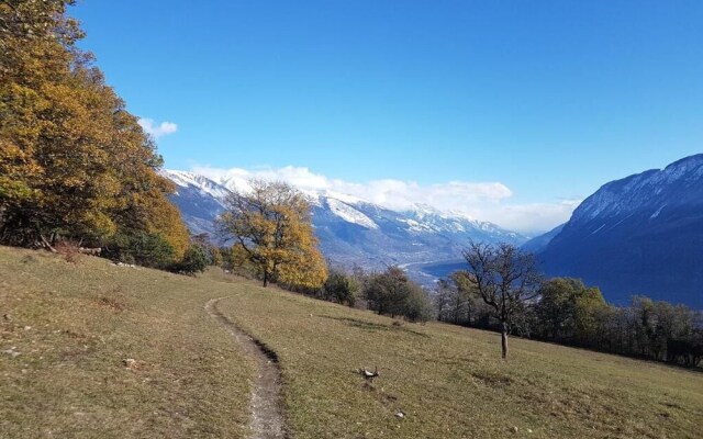 Chalet Diognysos B&B