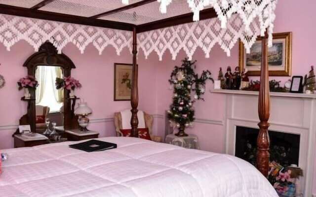 The Richard Johnston Inn Bed and Breakfast