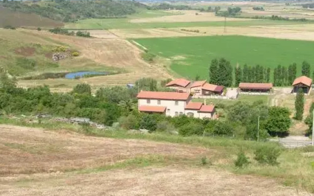 Casale Farnesiana B&B