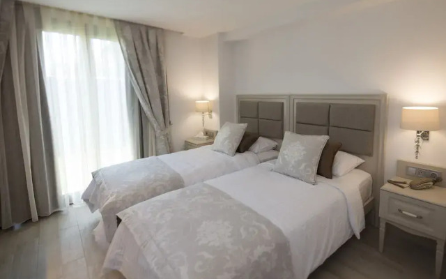 Kubana Hotel