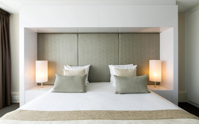 Holiday Inn Eindhoven Centre by IHG