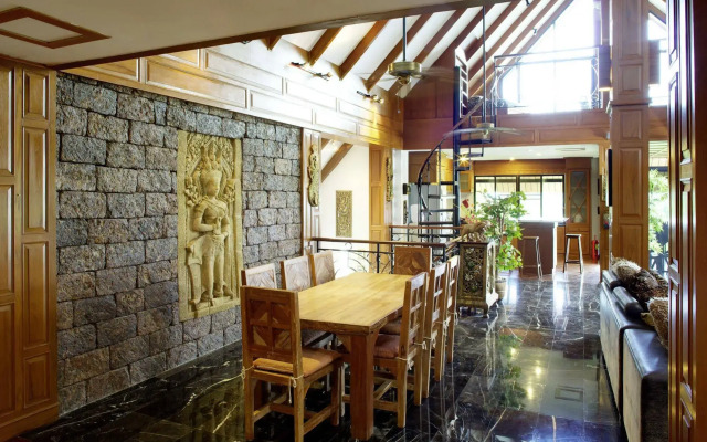 Thara Bayview Villa