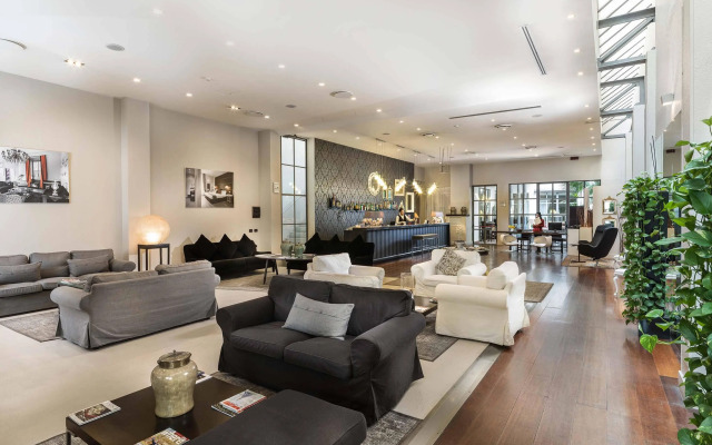Town House 12