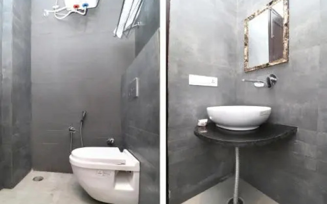 Hotel M9 By OYO