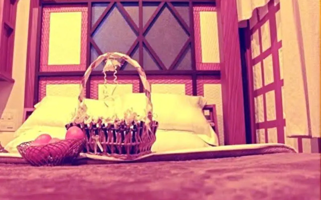 Brook Streak Resorts