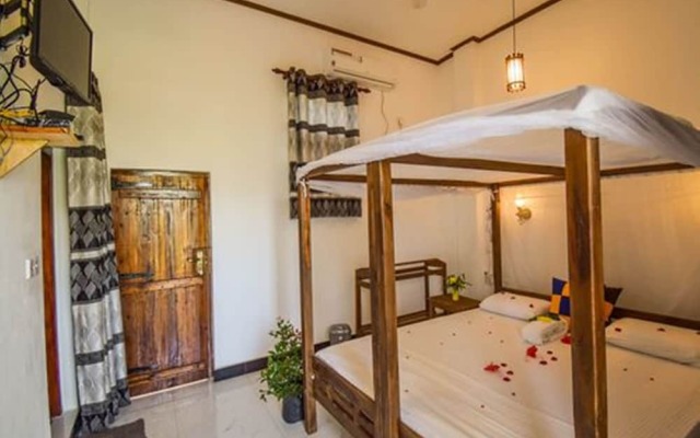 Stardust Beach Hotel