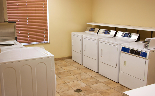 Candlewood Suites Champaign-Urbana University Area by IHG