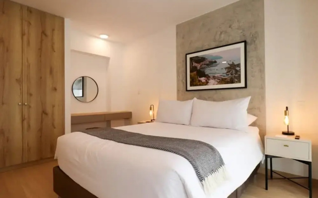 w Splendid 1BR Duplex in Miraflores