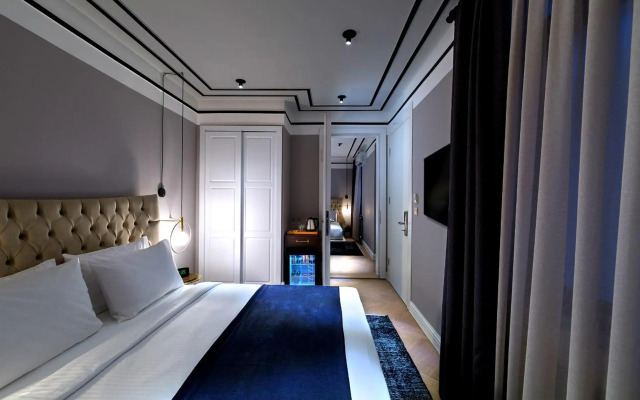 Walton Hotels Galata