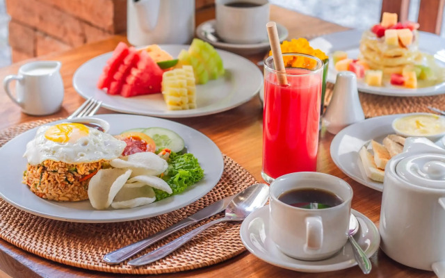 Graha Sandat Villas by Pramana Villas