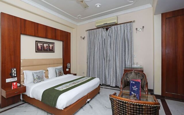 OYO 2801 Magnate Hotel