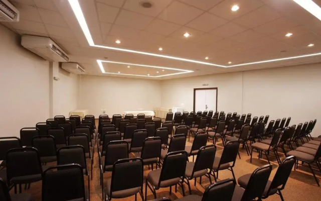 Executive Inn Hotel