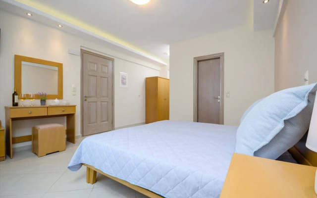 Ormos Holiday Studios