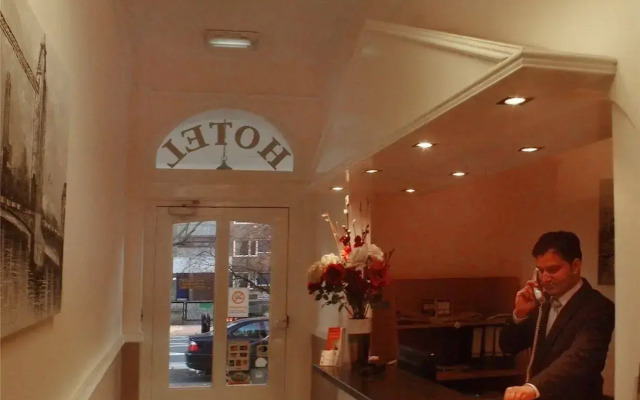 Classic Hotel