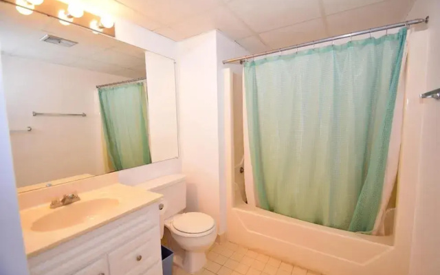 Bay Princess 211 2 Br condo by RedAwning