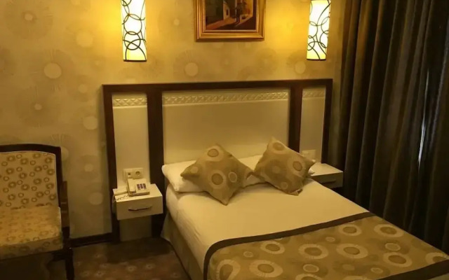 Cenas Hotel