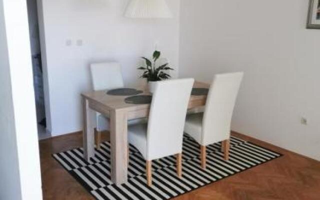 Apartment Maja