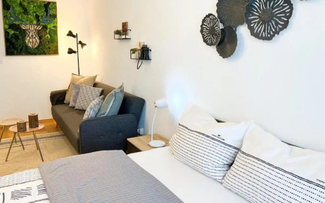 swissme - modernes Studio mit Balkon & Parkplatz & Netflix