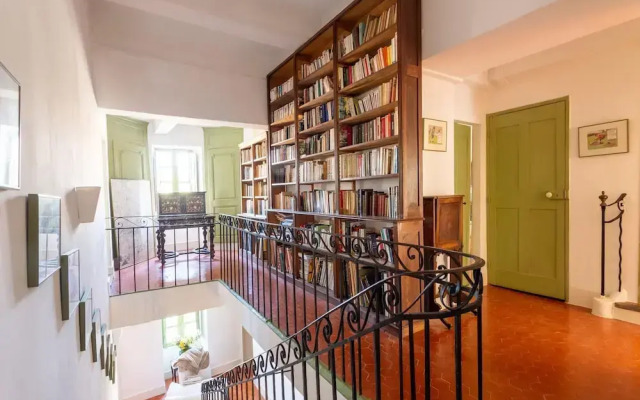 Cozy Holiday Home With Private Pool