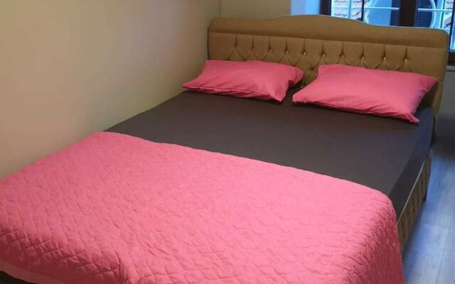 Ugur Suits 1 Bedroom