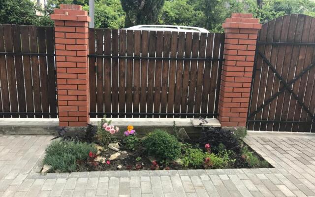 Guest house GUMA