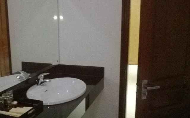 Dong Phong Hotel