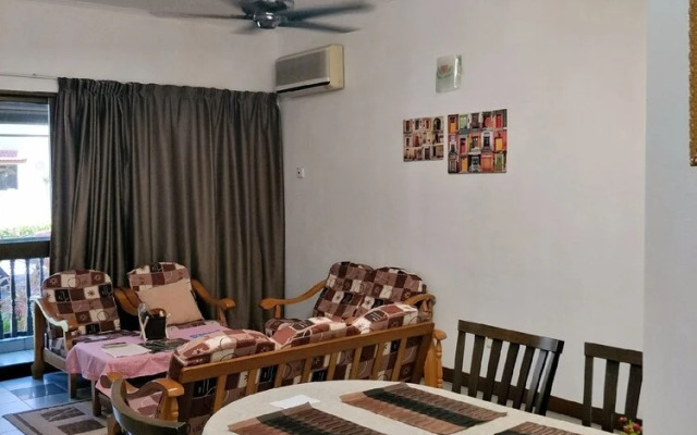 KK City HomeSuite at KK City Center 4