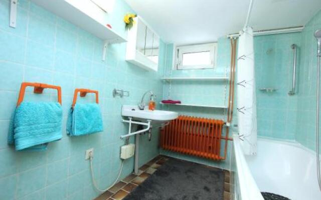 6678 Privat-Souterrain-Apartment