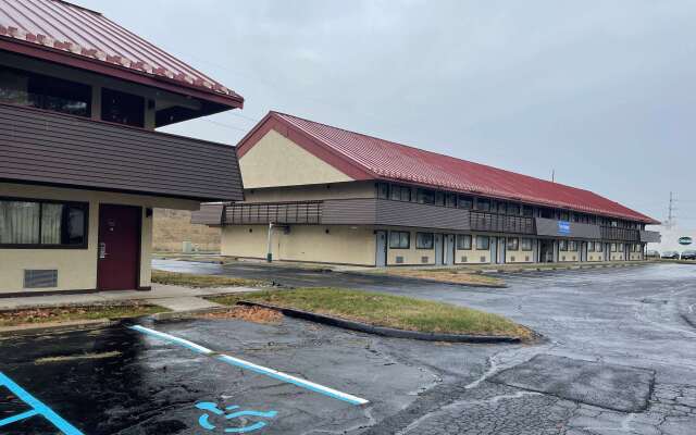 Travelodge by Wyndham Holland/Toledo