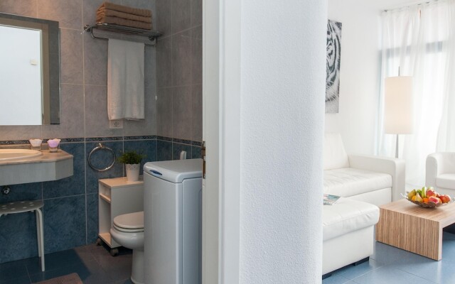 Beachfront Apart, Playa del Cura 4