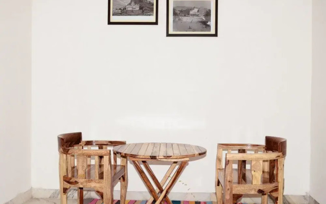 OYO 10963 Hotel Guman Auberge