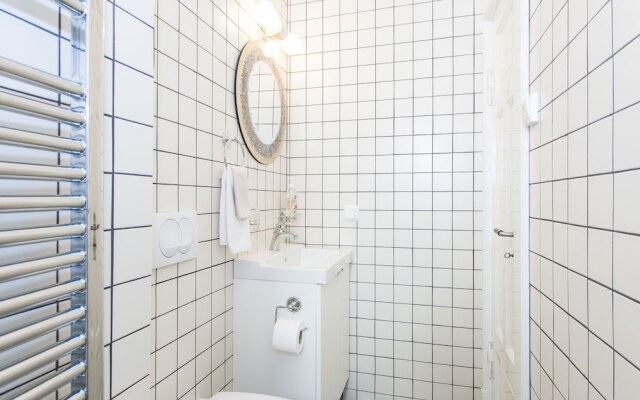 A Part of Reykjavík Apartments - Bjarkargata