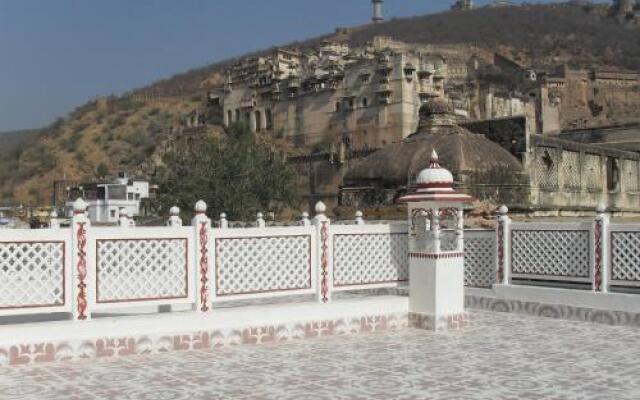 Hotel Haveli Taragarh Palace