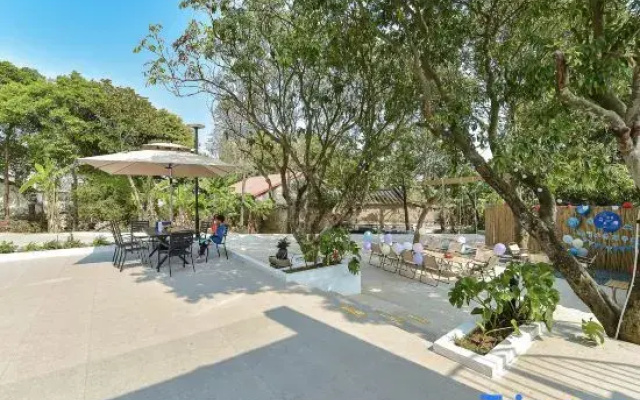 Feeling Relaxed Garden Hotel