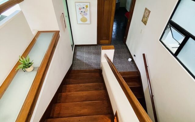 The Rainier Bed & breakfast