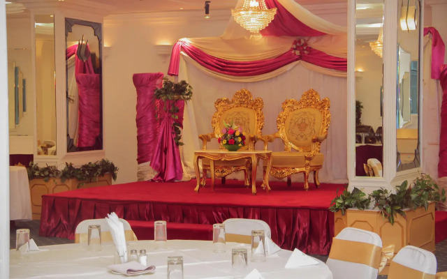 Nova Park Hotel