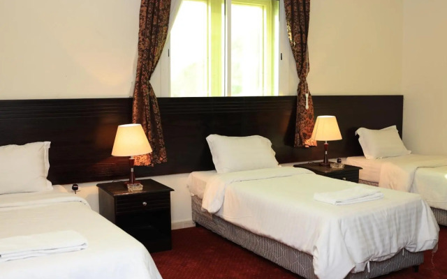 Royal Al Mashaer Hotel