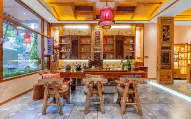 Muxuan Hotel (Vocational Education Park)