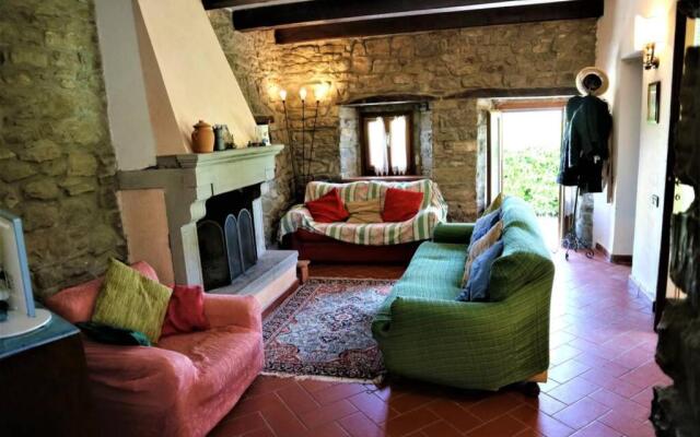 La Sala Vecchia - Lovely Tuscan Holiday house Badia Prataglia, Casentino Valley