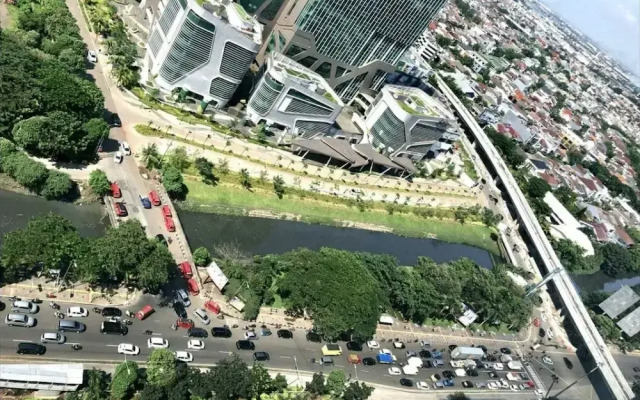 Pleasant Tifolia Studio Cozy Room In Kelapa Gading