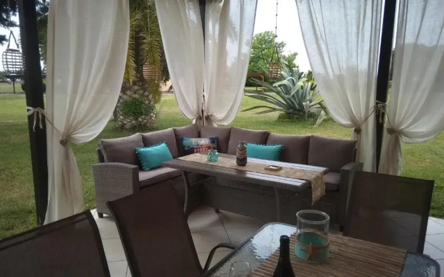 Sunny Villa Sea View