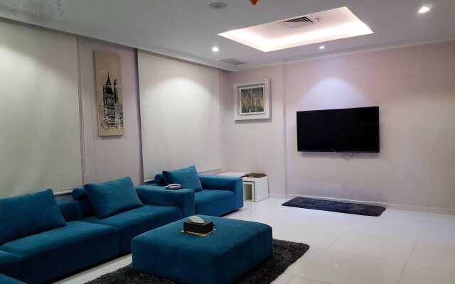 Al Muhanna Plaza Luxury Apartments