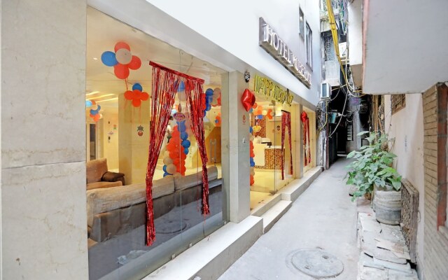 Hotel Kuber International