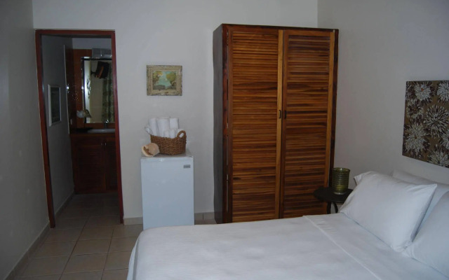 Ten North Tamarindo Beach Hotel