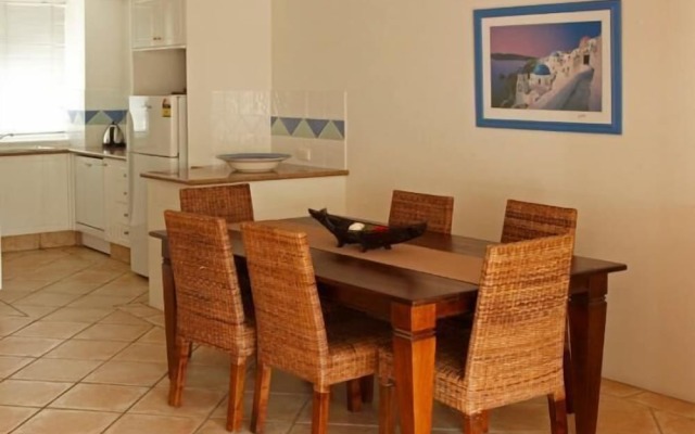 Santorini By The Sea Gold Coast