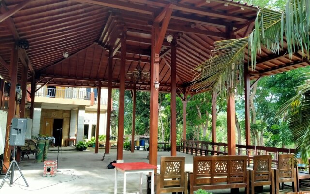 Binakarya Homestay Syariah